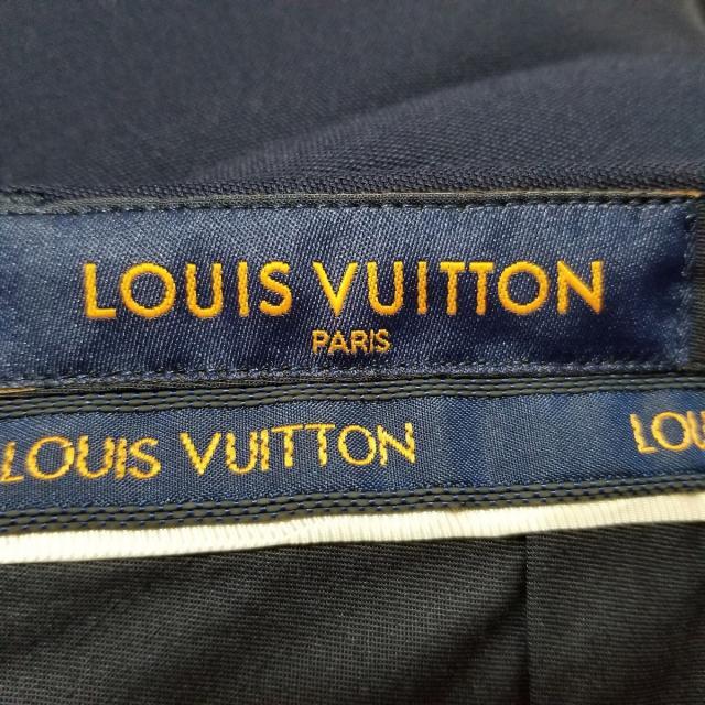 LOUIS VUITTON(ルイヴィトン)のルイヴィトン ショートパンツ サイズ42 M メンズのパンツ(ショートパンツ)の商品写真