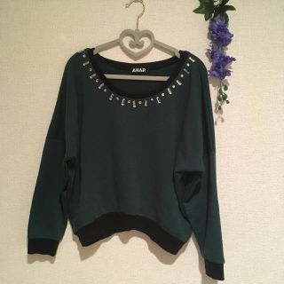 アナップ(ANAP)のANAP♡ビジュー付きトップス(トレーナー/スウェット)