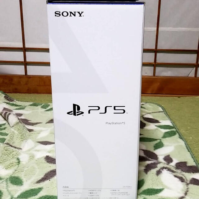 PlayStation(プレイステーション)のPS5 エンタメ/ホビーのゲームソフト/ゲーム機本体(家庭用ゲーム機本体)の商品写真