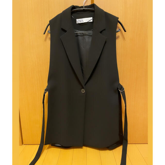 ZARA ジレ BLACK 1