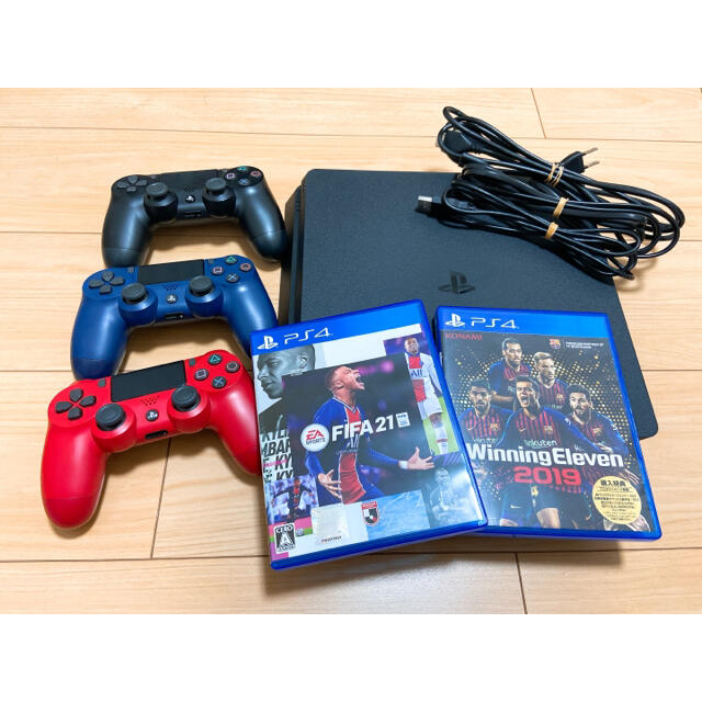 値下げ中【プレステ4本体1TB】コントローラー3台➕FIFA21付き 送料無料 ...
