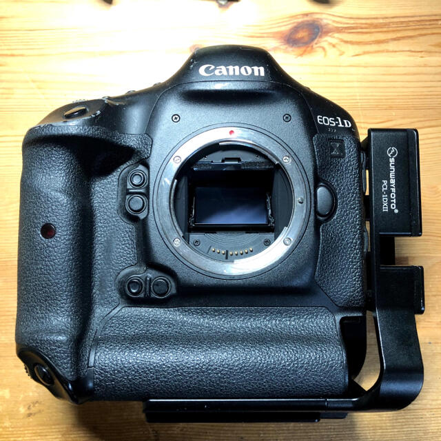 Canon 1DX 2台とおまけ付きバッテリー