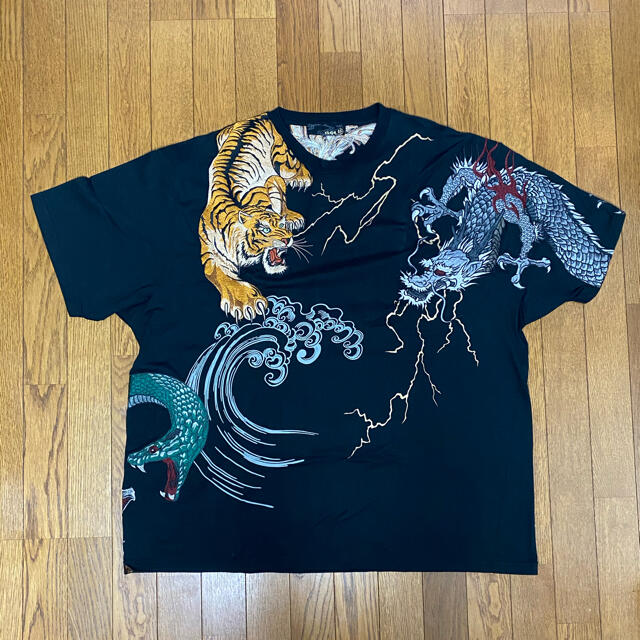 絡繰魂 粋 Tシャツ 4L 和柄 刺繍 四神獣 龍 虎 蛇 鳳凰 不死鳥 - T