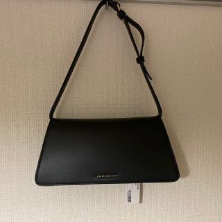 チャールズアンドキース(Charles and Keith)のチャールズアンドキース　バッグ(ハンドバッグ)