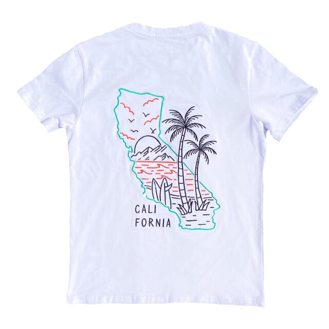 STANDARD CALIFORNIA(スタンダードカリフォルニア)の西海岸系　LUSSO SURF カリフォルニアポケットTシャツ　Mサイズ メンズのトップス(Tシャツ/カットソー(半袖/袖なし))の商品写真