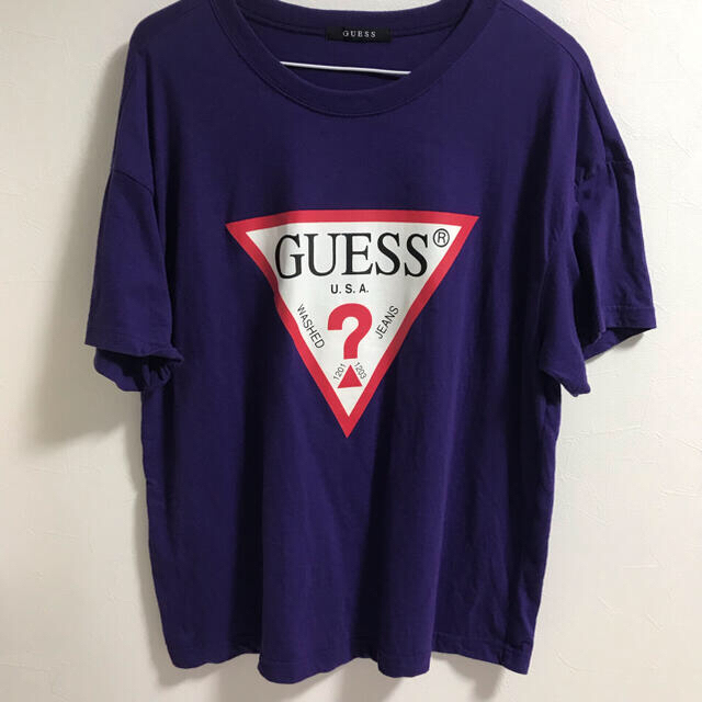 GUESS(ゲス)のguessTシャツ レディースのトップス(Tシャツ(半袖/袖なし))の商品写真