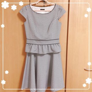 トッカ(TOCCA)のTocca♡モノトーンセットアップ(ひざ丈ワンピース)