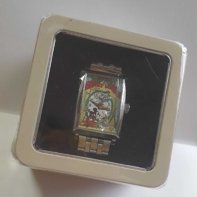 Disney(ディズニー)の『新品・未使用』 ディズニー 腕時計 メンズの時計(腕時計(アナログ))の商品写真