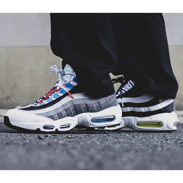 NIKE(ナイキ)の【2020年モデル】NIKE AIR MAX95 27.5cm メンズの靴/シューズ(スニーカー)の商品写真