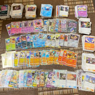 ポケモン(ポケモン)の【キラカード多数有】大人気！ポケモンカード　800枚超えまとめ売り(シングルカード)