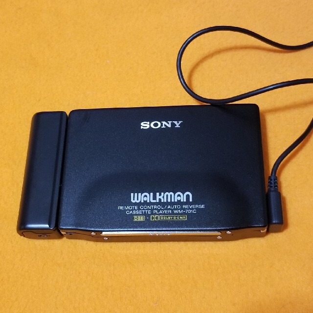 WALKMAN(ウォークマン)の☆ジャンク品☆　SONY　WALKMAN/ウォークマン WM-701C 説明書有 スマホ/家電/カメラのオーディオ機器(ポータブルプレーヤー)の商品写真