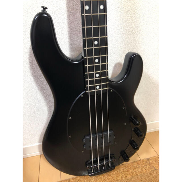 【未使用美品】MUSICMAN STINGRAY 4 Stealth Black 楽器のベース(エレキベース)の商品写真