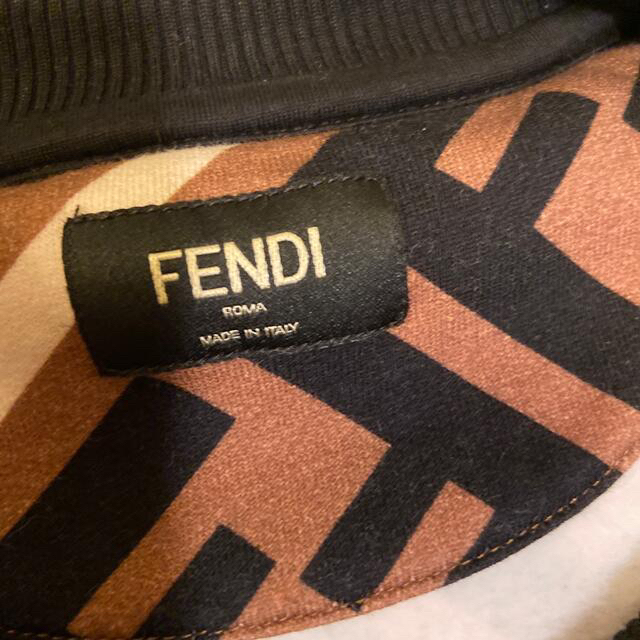 FENDI(フェンディ)のフェンディ  スウェット　 メンズのトップス(スウェット)の商品写真