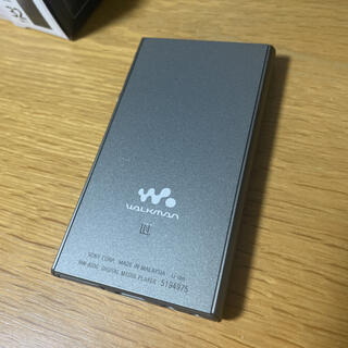 ソニー(SONY)のウォークマン　A106 walkman a100シリーズ(ポータブルプレーヤー)