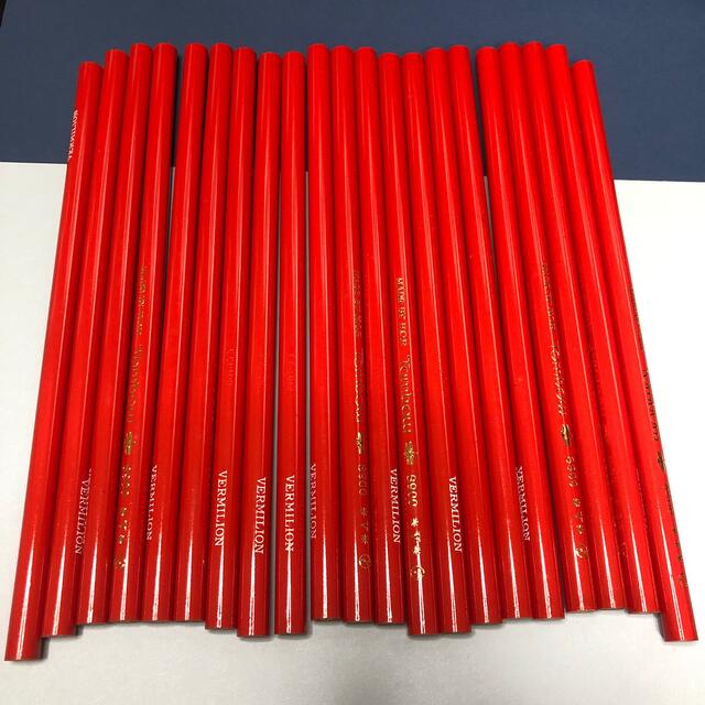 トンボ鉛筆(トンボエンピツ)のトンボ赤鉛筆21本 インテリア/住まい/日用品の文房具(その他)の商品写真