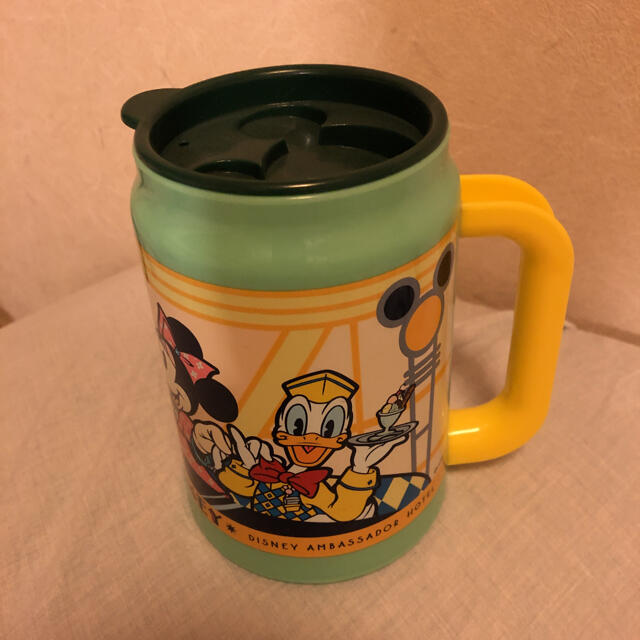 Disney(ディズニー)のドリンクホルダー エンタメ/ホビーのコレクション(ノベルティグッズ)の商品写真