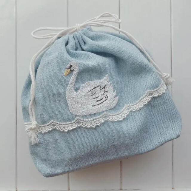 handmade刺繍巾着⚘スワン swan 白鳥 ハンドメイド 鳥刺繍 ブルー