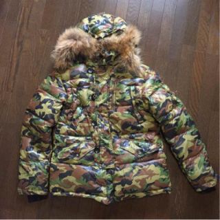 メンズビギ(MEN'S BIGI)の未使用 メンズビギ ダウン 迷彩(ダウンジャケット)