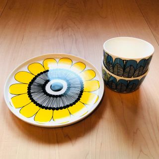 マリメッコ(marimekko)のマリメッコ  ケスティト 新品未使用　3点セット(食器)