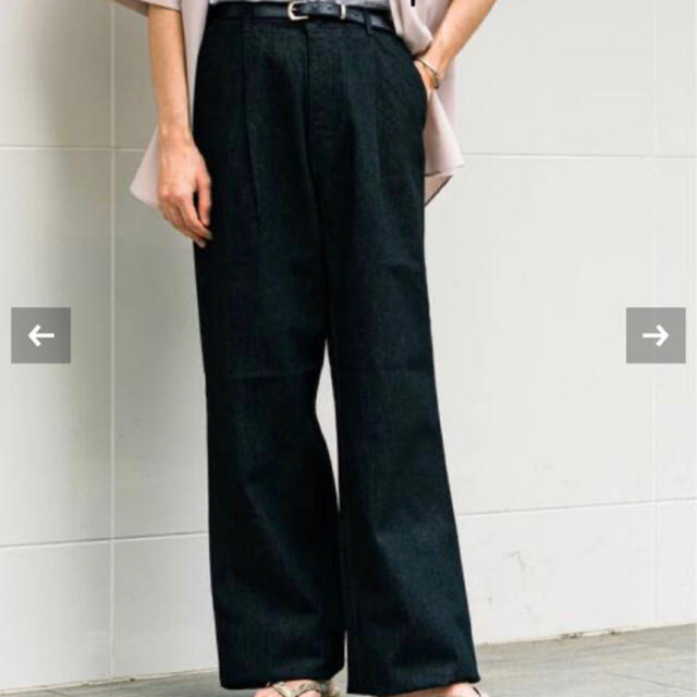 COMOLI(コモリ)のAURALEE HARDTWISTDENIMWIDESLACKSBLACK メンズのパンツ(デニム/ジーンズ)の商品写真