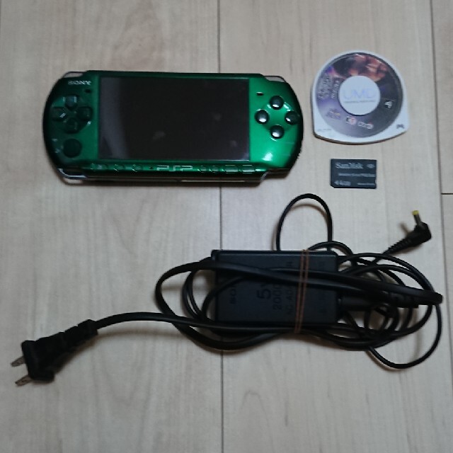 携帯用ゲーム機本体再値下げPSP-3000 スピリティッド・グリーン セット