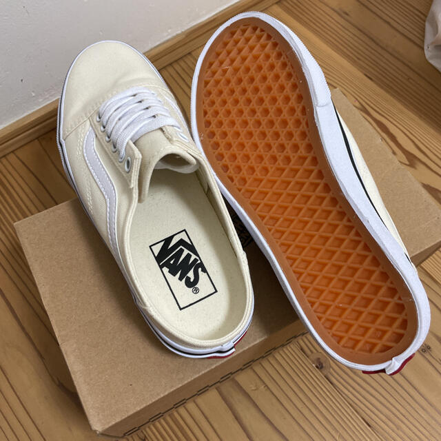 VANS(ヴァンズ)の新品　バンズ　オールドスクール　23 レディースの靴/シューズ(スニーカー)の商品写真