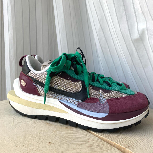 sacai(サカイ)のり様専用です　sacai nike ナイキ　25cm パープル　us7 メンズの靴/シューズ(スニーカー)の商品写真