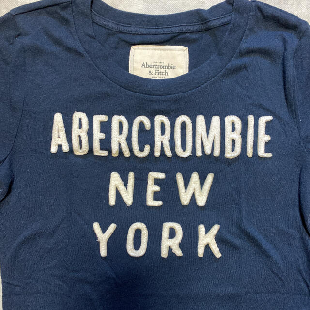 Abercrombie&Fitch(アバクロンビーアンドフィッチ)のアバクロ　Tシャツ レディースのトップス(Tシャツ(半袖/袖なし))の商品写真