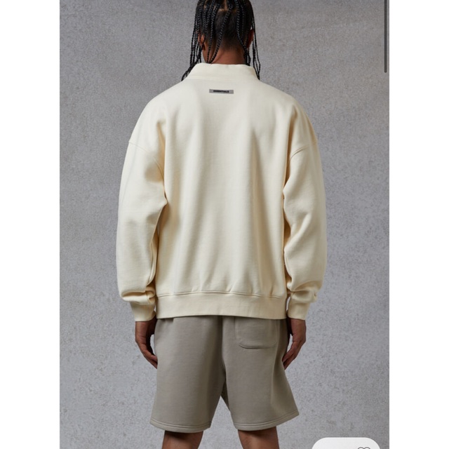 FEAR OF GOD(フィアオブゴッド)の残り1 ,    8500円   ESSENTIALS メンズのトップス(Tシャツ/カットソー(七分/長袖))の商品写真