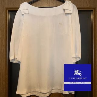 バーバリーブルーレーベル(BURBERRY BLUE LABEL)のBurberry☆トップス・ブラウスⓂ︎(シャツ/ブラウス(半袖/袖なし))