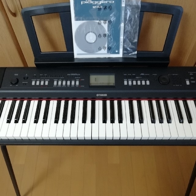 ヤマハ　YAMAHA　電子ピアノ　ピアジェーロ　NP - V60　76鍵盤