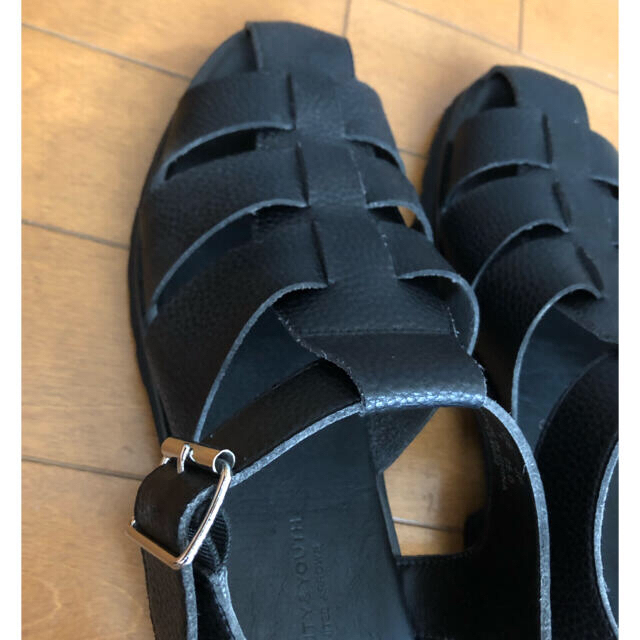 UNITED ARROWS(ユナイテッドアローズ)の（値下げ）ユナイテッドアローズB&Y グルカサンダル 黒 7 25.0 メンズの靴/シューズ(サンダル)の商品写真