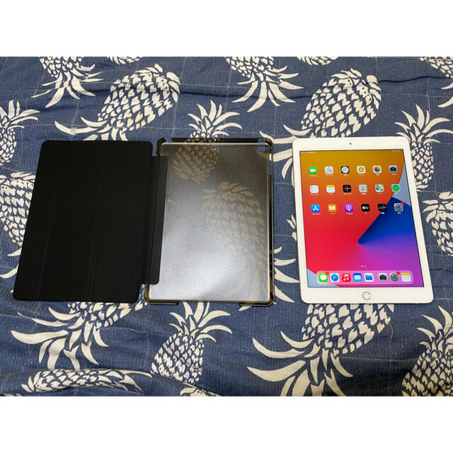 iPad Air2 wi-fi＋セルラーモデル  64GB