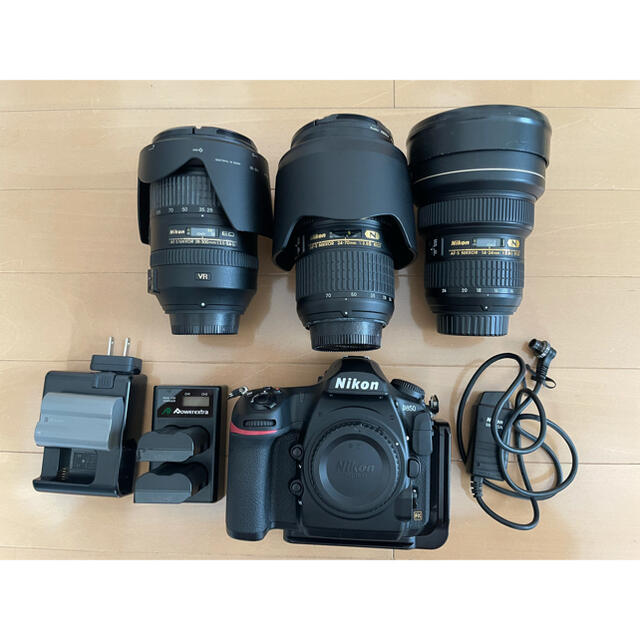 カメラNikon D850本体 ＋ レンズ3本セット