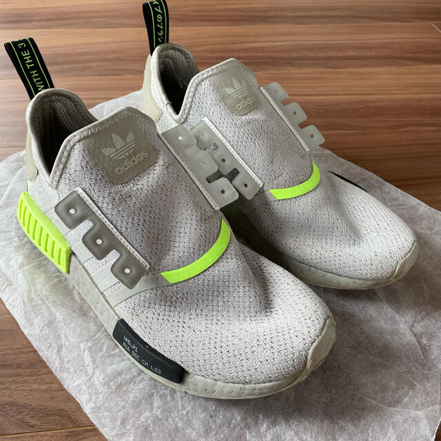 adidas(アディダス)のadidas アディダス NMD_R1 エヌエムディー EH0044 メンズの靴/シューズ(スニーカー)の商品写真