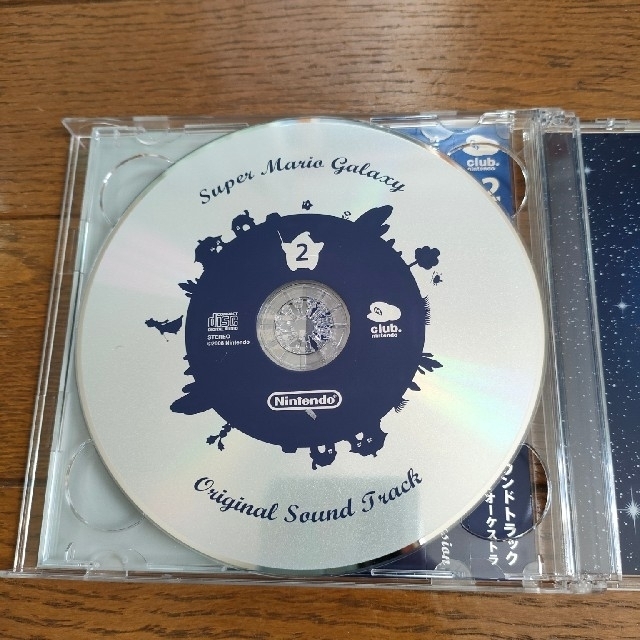 任天堂(ニンテンドウ)のスーパーマリオギャラクシー　オリジナルサウンドトラック　プラチナバージョン エンタメ/ホビーのCD(ゲーム音楽)の商品写真