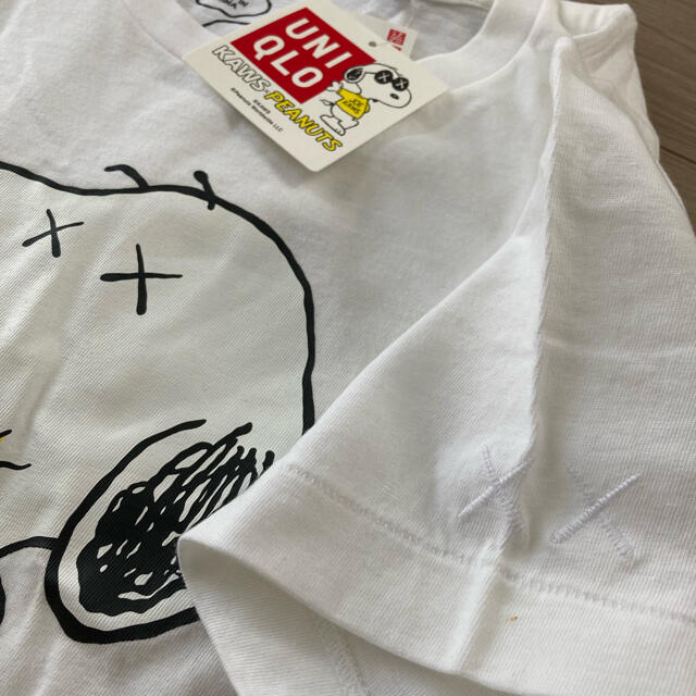 kaws UNIQLO 超レア　S Tシャツ　スウェット　未使用　タグ付き メンズのトップス(Tシャツ/カットソー(半袖/袖なし))の商品写真