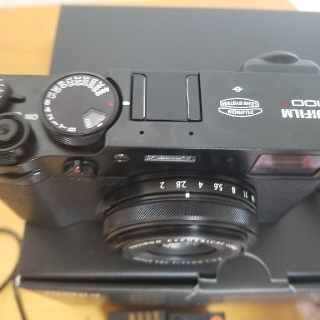 FUJIFILM X100V ブラック 3