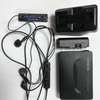 ケンウッド(KENWOOD)のKENWOOD ステレオカセットプレーヤー CP-J5 ジャンク品 (ポータブルプレーヤー)