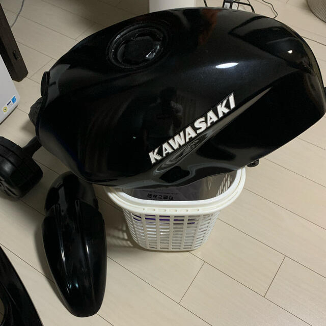 バリオス2 タンク フロントフェンダー-