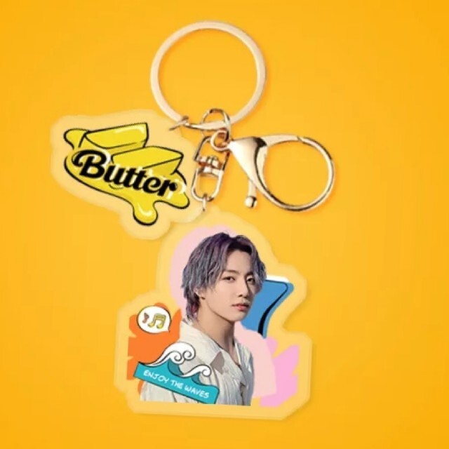 防弾少年団(BTS)(ボウダンショウネンダン)のBTS Butter【JK】アクリル キーホルダー メンズのファッション小物(キーホルダー)の商品写真