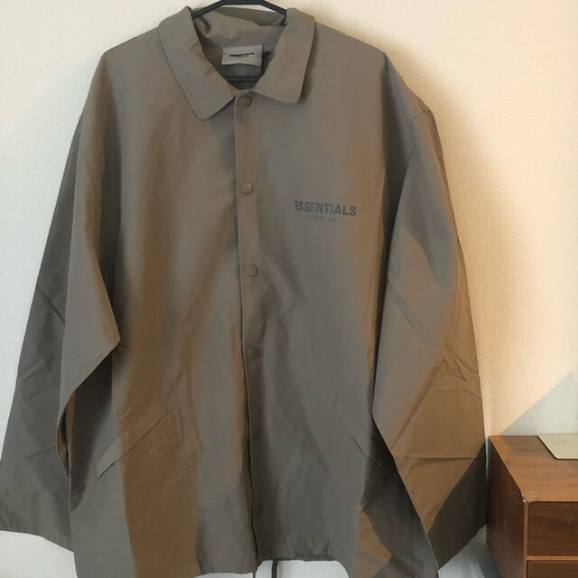 essentials Coach Jacket Taupeメンズ