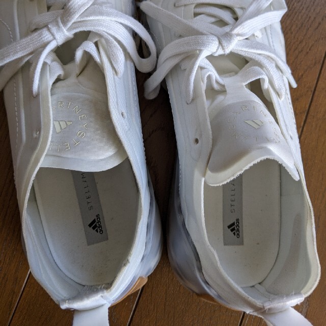 adidas by Stella McCartney(アディダスバイステラマッカートニー)のモモさま専用　スニーカー24.5㌢ レディースの靴/シューズ(スニーカー)の商品写真