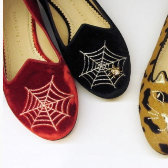 Charlotte Olympia(シャルロットオリンピア)の9月末まで❤️シャーロットオリンピア　スパイダー刺繍❤️定価97000 レディースの靴/シューズ(バレエシューズ)の商品写真