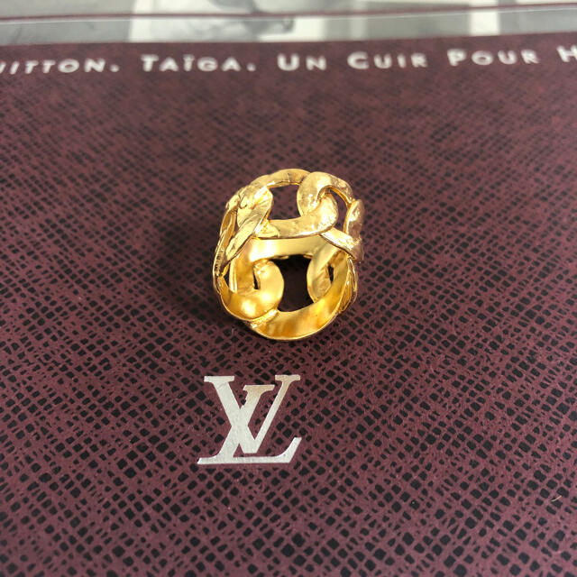 LOUIS VUITTON(ルイヴィトン)の⭐️未使用　Louis Vuitton ルイヴィトン お洒落なゴールドリング⭐️ レディースのアクセサリー(リング(指輪))の商品写真