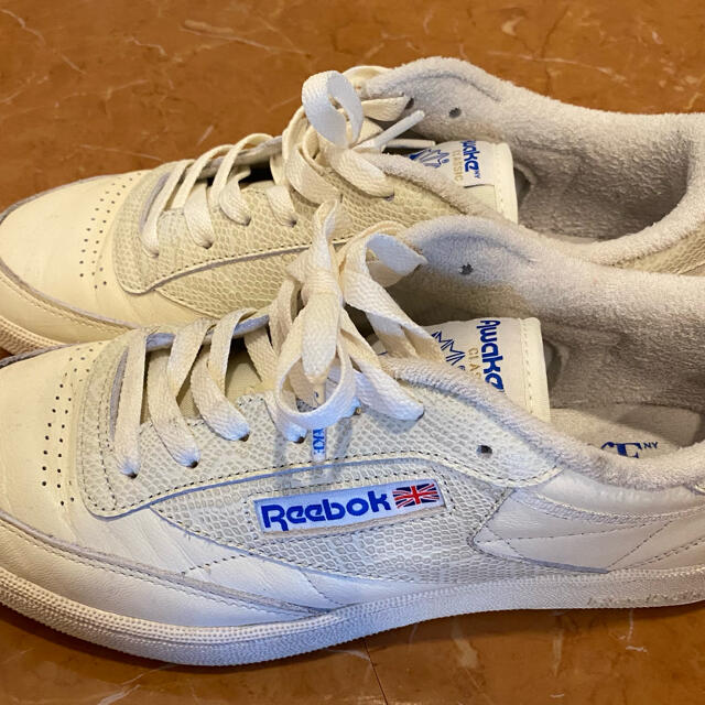 Reebok(リーボック)のreebok awake NY CLUB C 85 27.0cm メンズの靴/シューズ(スニーカー)の商品写真