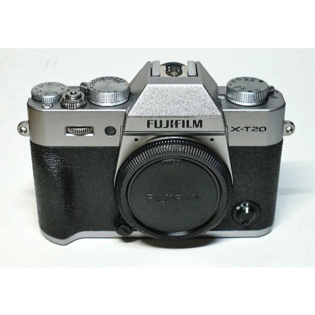 富士フイルム(フジフイルム)のFUJIFILM X-T20　ボディ　ウッドグリップ・予備バッテリー付き スマホ/家電/カメラのカメラ(ミラーレス一眼)の商品写真