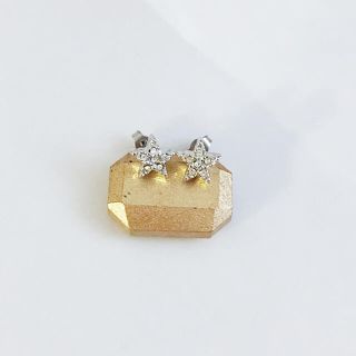 Retro ＊ shine star pierce(ピアス)