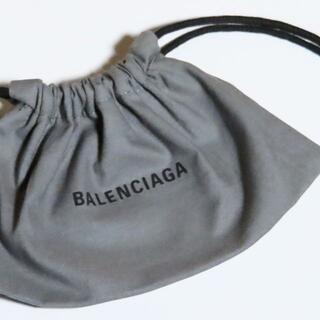 バレンシアガ(Balenciaga)のBalenciagaロゴ入り長方形巾着袋ミニバッグ小物アクセサリー収納ケース(ポーチ)