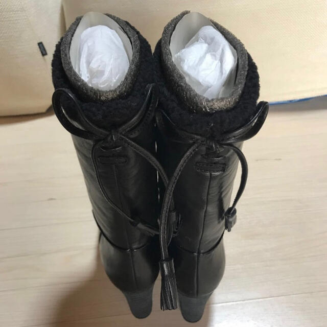 本皮　黒 ショートブーツ　未使用 レディースの靴/シューズ(ブーツ)の商品写真